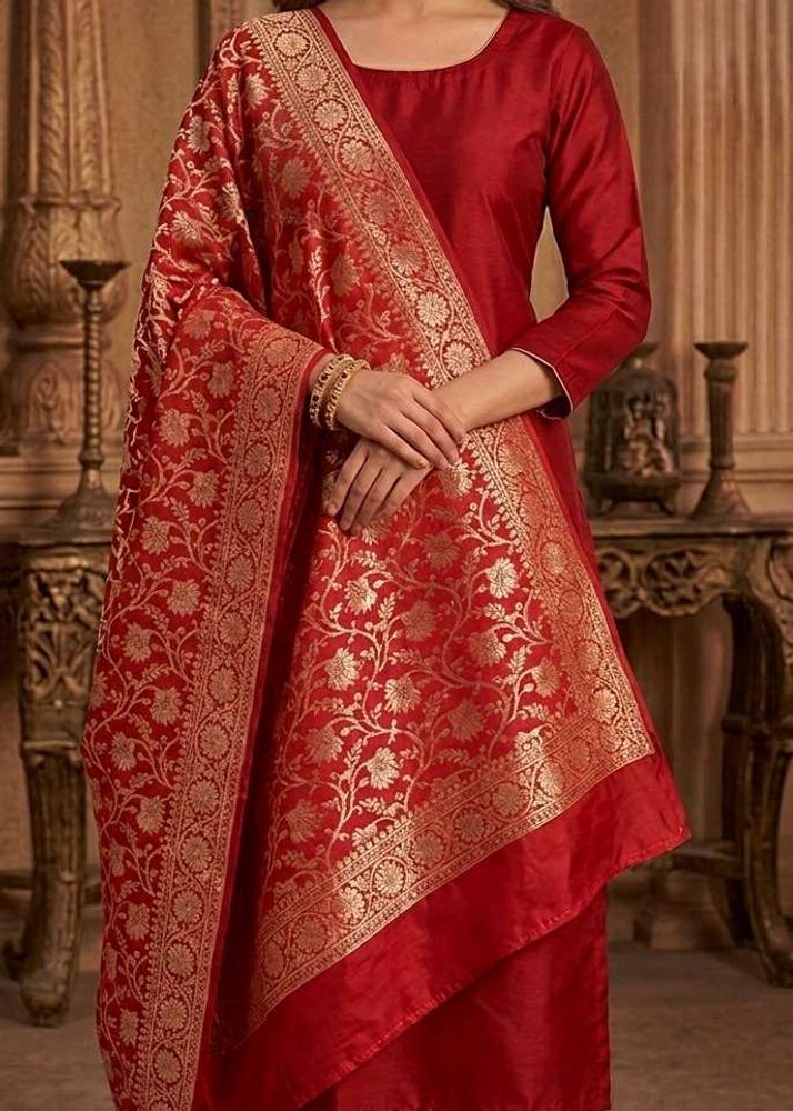 Elegant Red Banarasi Silk Dupatta