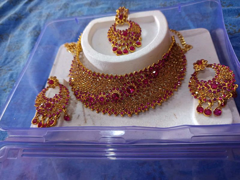 Elegant Jewelry Set