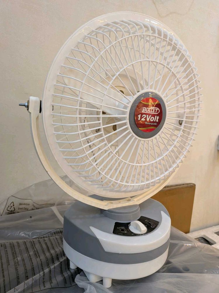 RECHARGABLE TABLE FAN 12"
