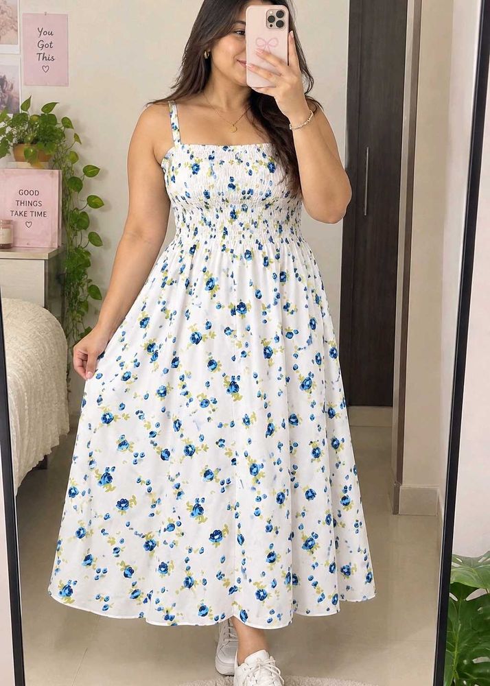 🔥 BUY 1, GET 1 FREE🔥Floral Smocked Midi Dress