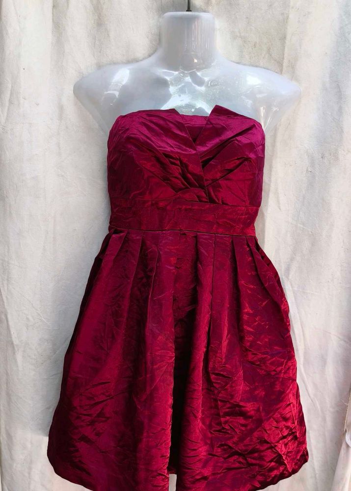 Stunning Strapless Magenta Cocktail Dress