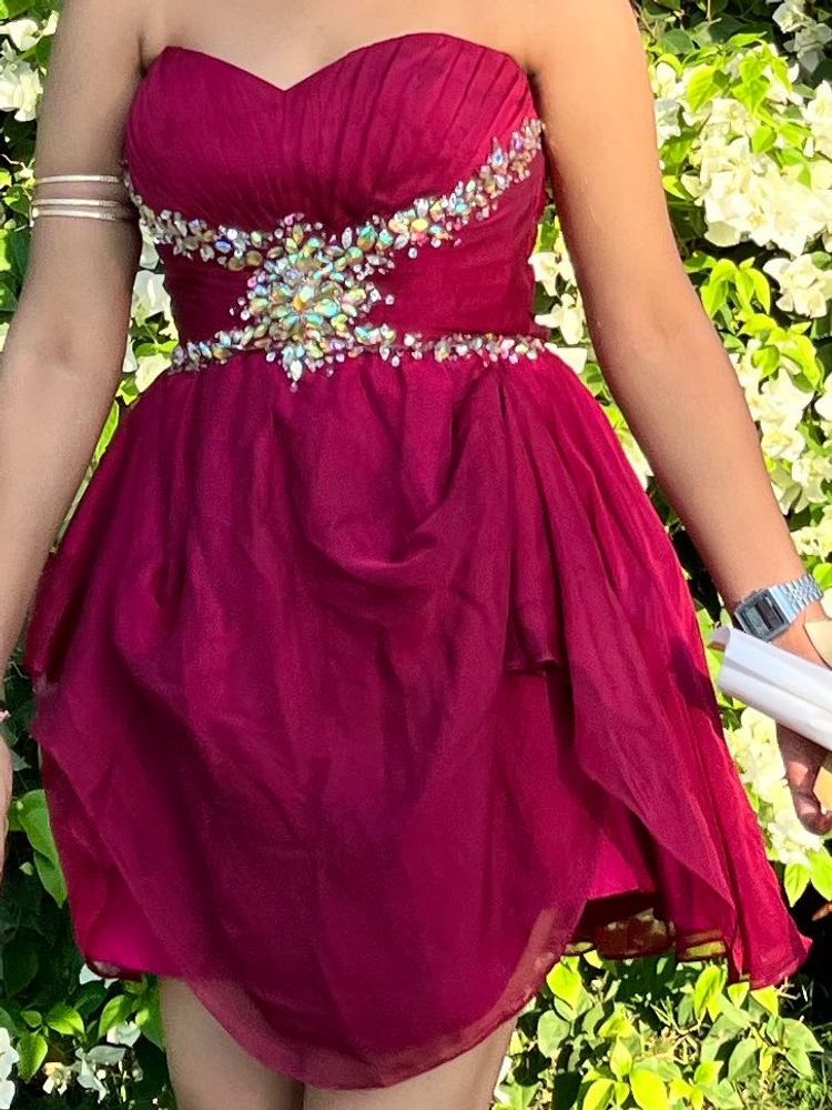 Stunning Strapless Party Dress