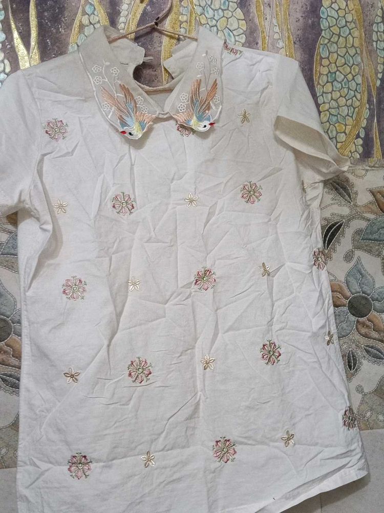 Embroidered Bird Collar White Top