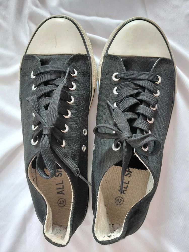 Classic Black Canvas Sneakers