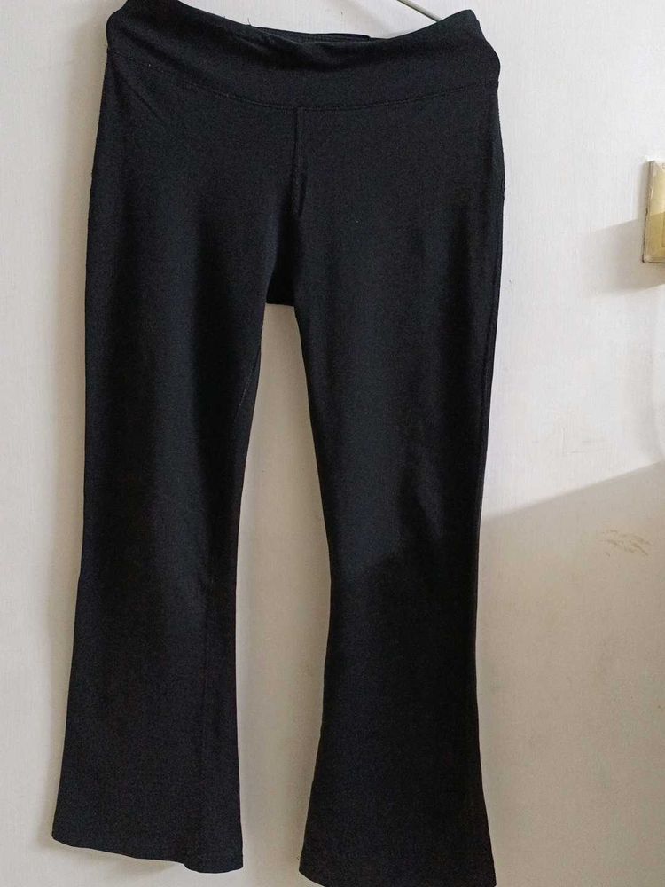 Black Gentle boot cut Leggings