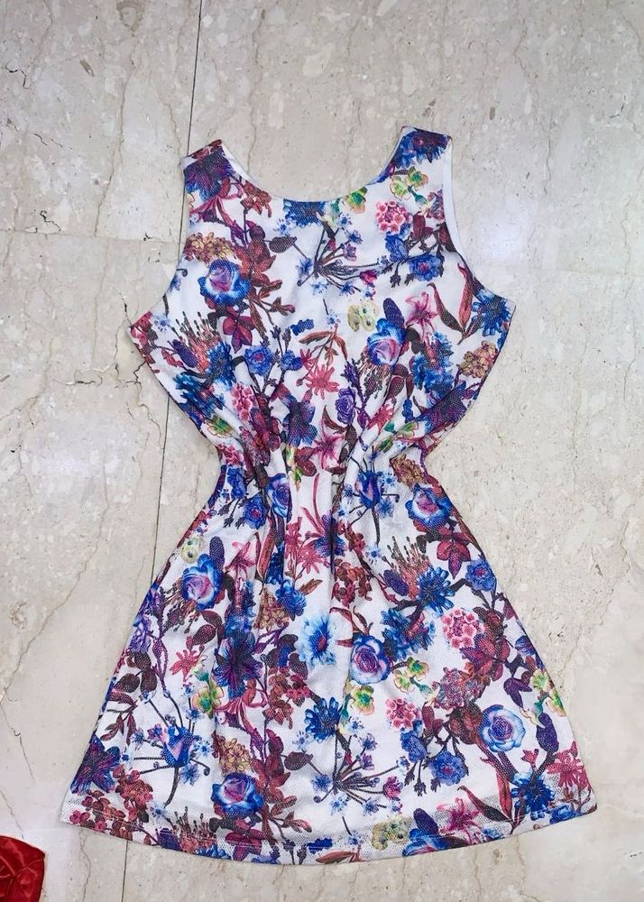 Beautiful Floral Print Dress