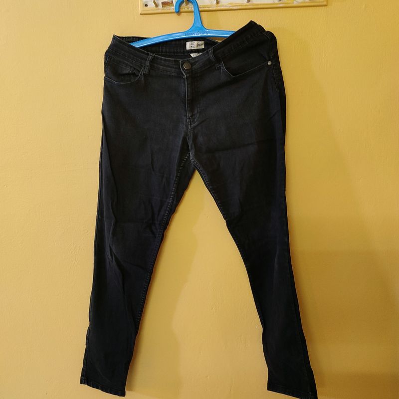 DNMX BLACK DENIM JEANS