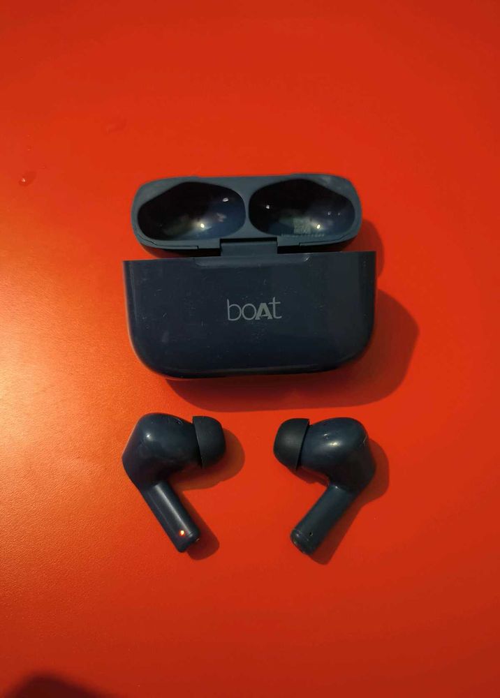 BoAt Airdopes 161 / 163 Perfectly Working Original