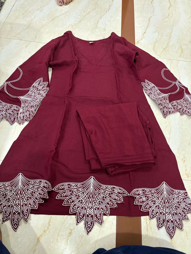 Maroon Kurta Set with White Embroidery