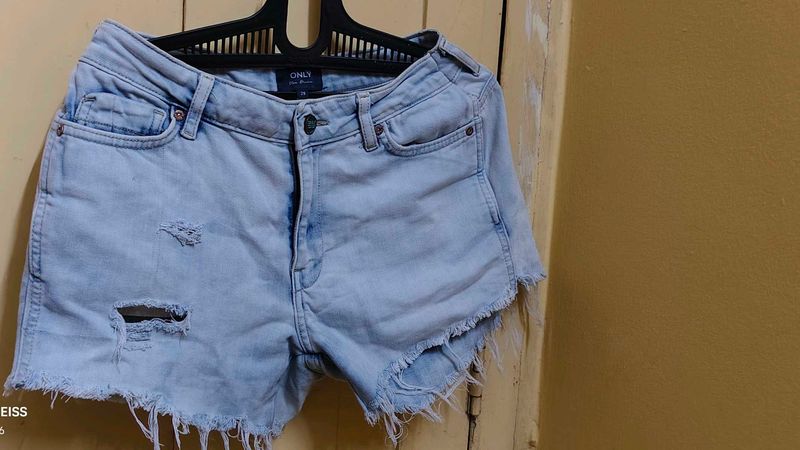 ONLY Ripped Denim Shorts