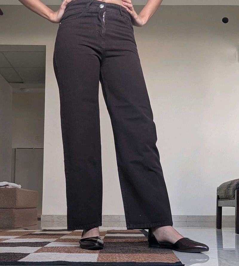 Stylish Brown Wide-Leg Jeans