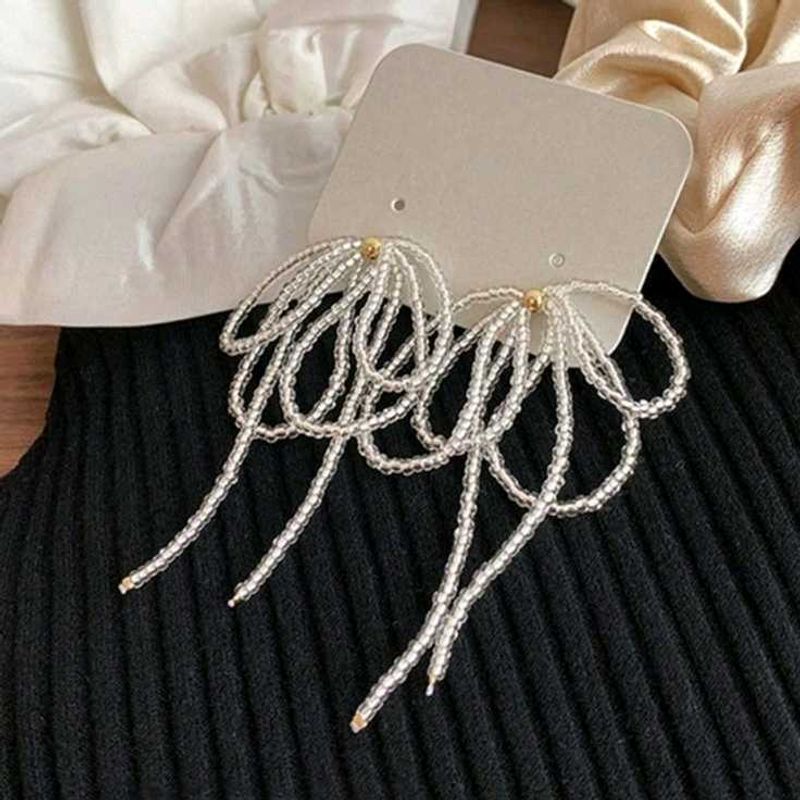 Elegant Beaded Drop Earrings✨