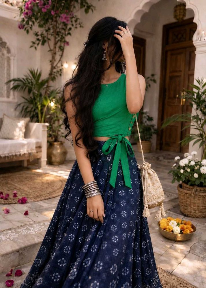 Stylish Unique green Crop Top