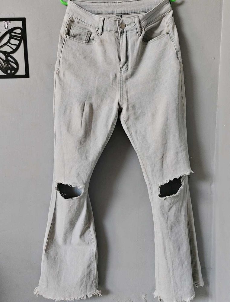 Savana Light blue ripped bootcut jeans