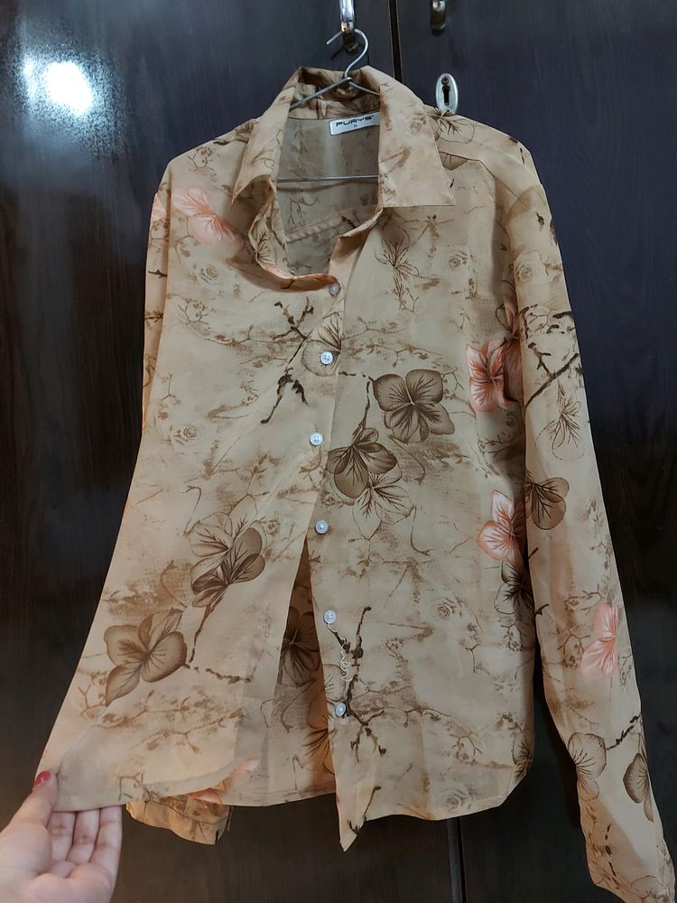 PURYS beige Beautiful Floral Printed Top