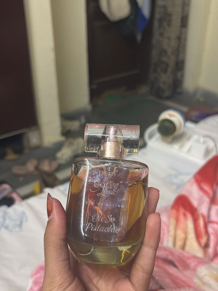 Plum BodyLovin' Perfume