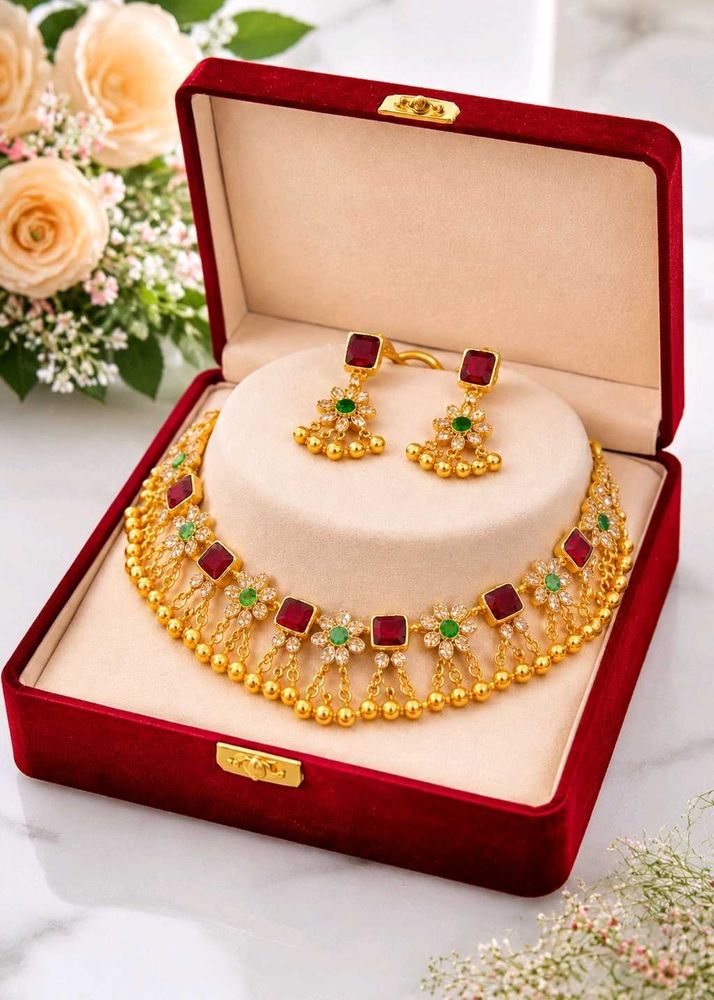 Exquisite Ruby &amp; Emerald Necklace Set
