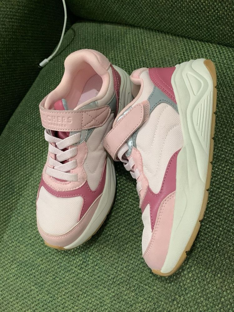 Skechers Los Angeles for girls