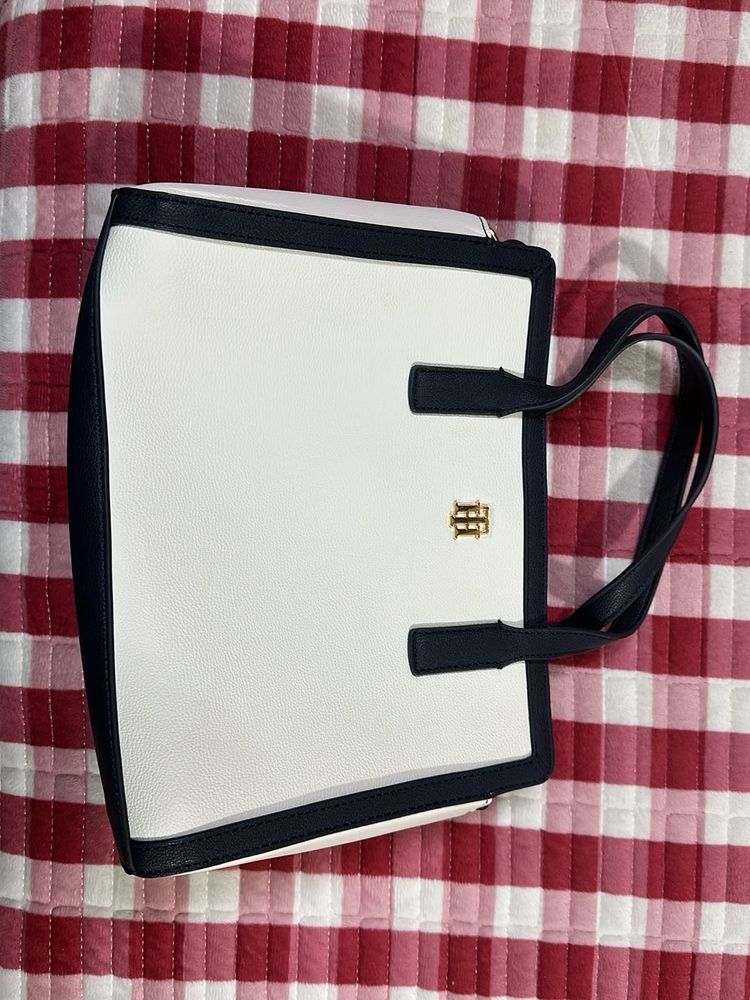 Tommy Hilfiger Tote Bag Never used