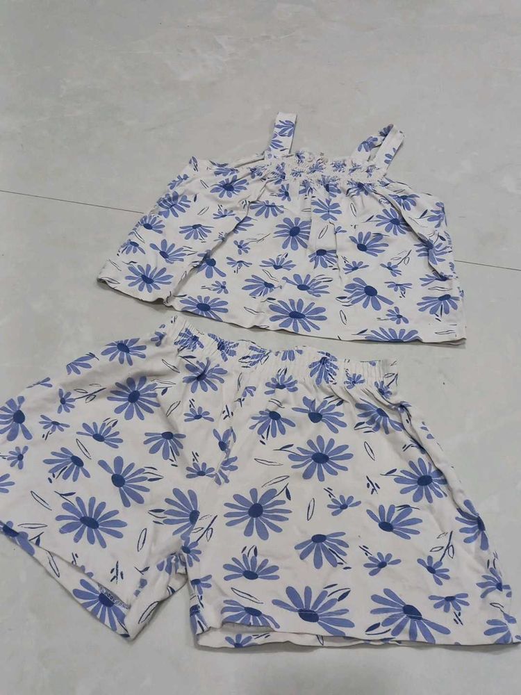 Cute Floral Print Top &amp; Shorts Set