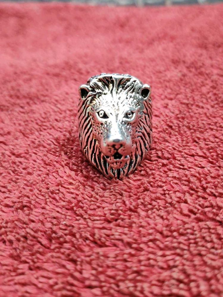 Lion Head Ring