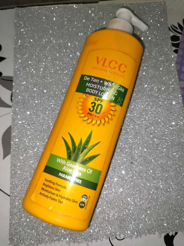 VLCC De-Tan Body Lotion SPF 30