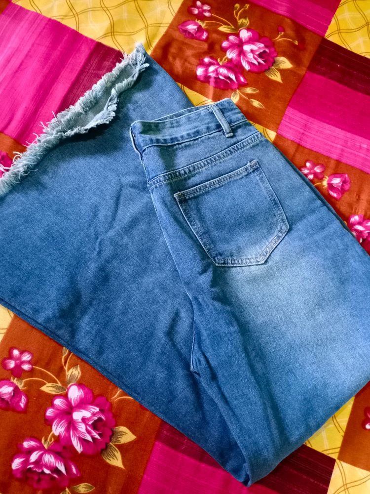 Savana Raw Hem Wide Leg Jeans