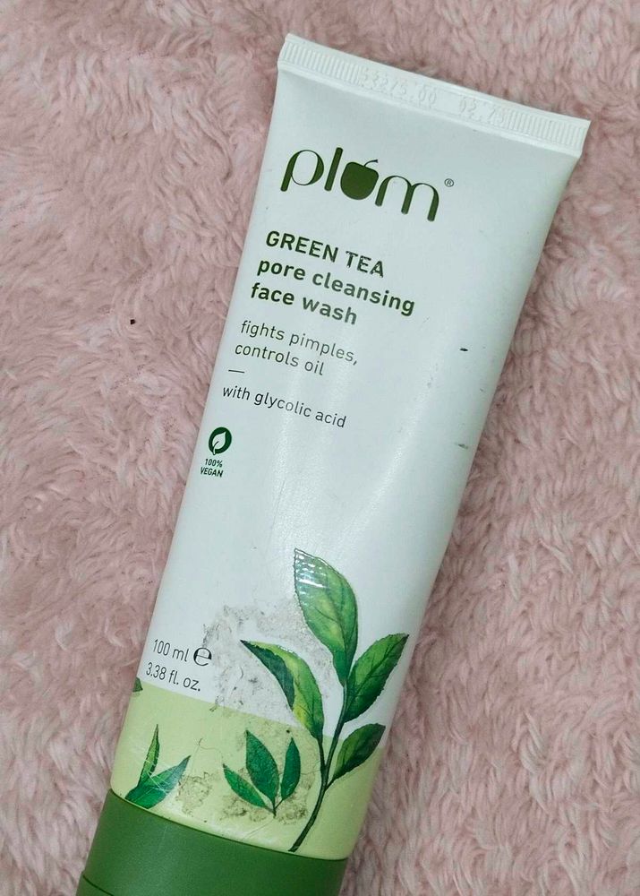 Plum Green Tea Face Wash 🍀🩷