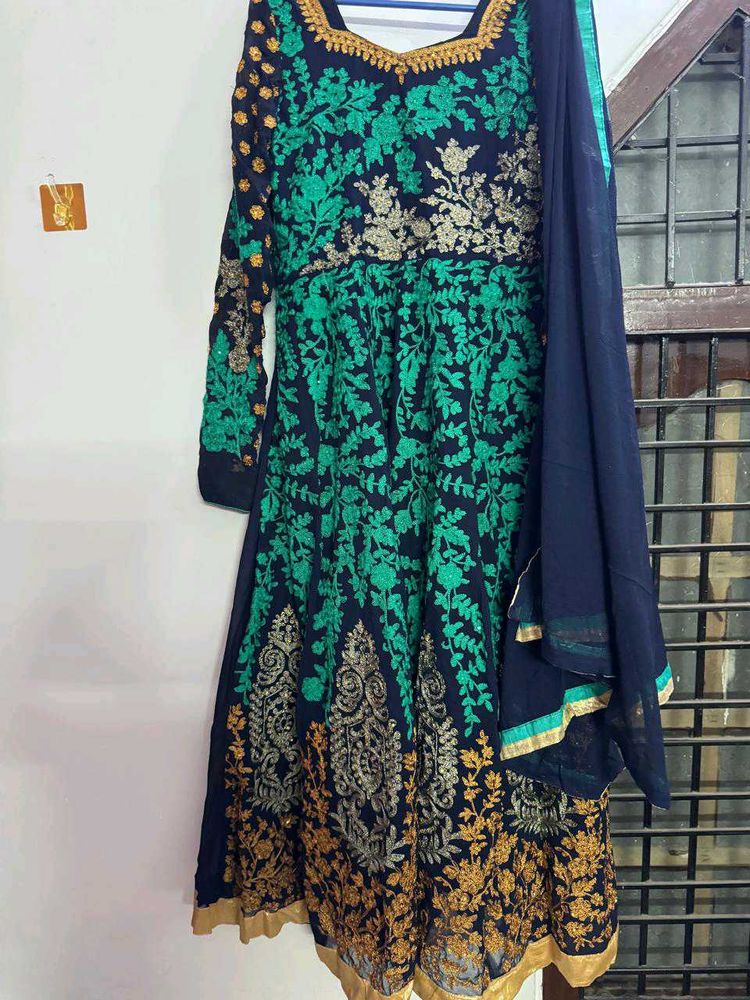 Elegant Embroidered Kurta Set
