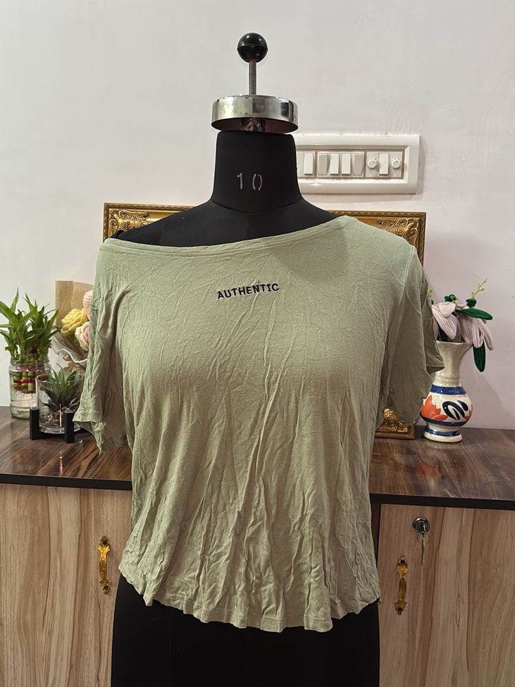 Cute Olive Green Off-Shoulder Tee