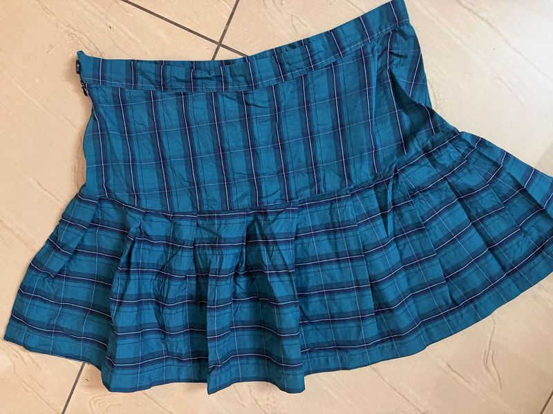 Chic Plaid Mini Skirt