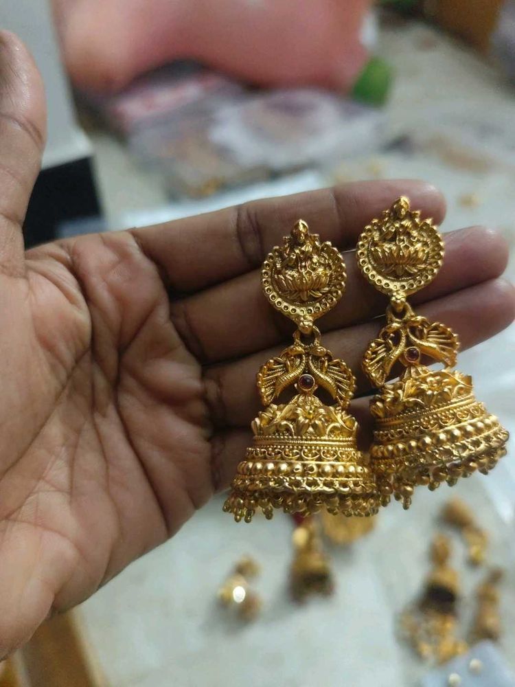 Traditional Gold Jhumka Earrings