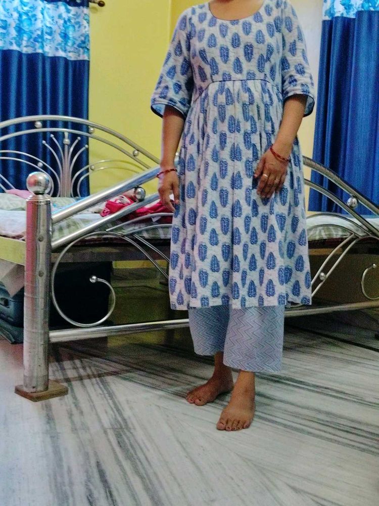 Blue Leaf Print Kurta Set
