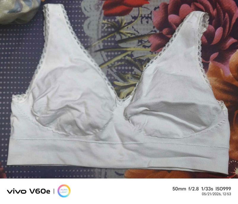 Comfortable White Lace Trim Bra