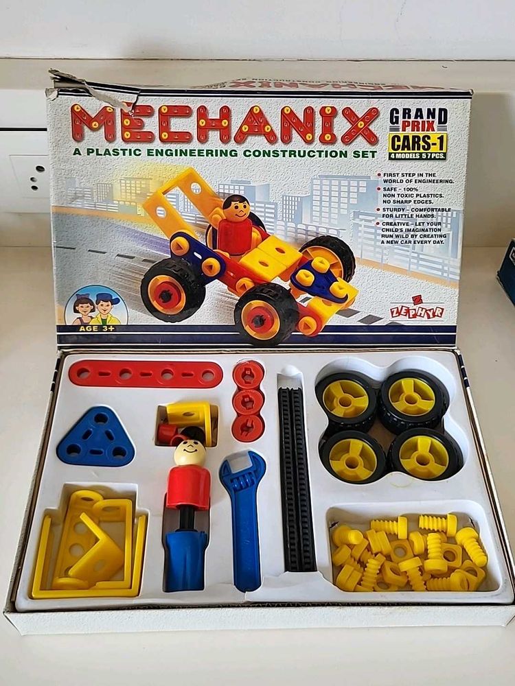Mechanix Grand Prix Cars Construction Set