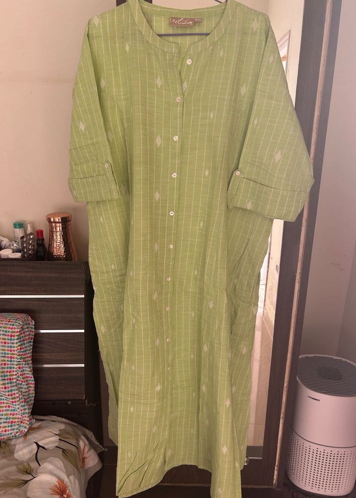 Vibrant Green Kurta with Unique Pattern