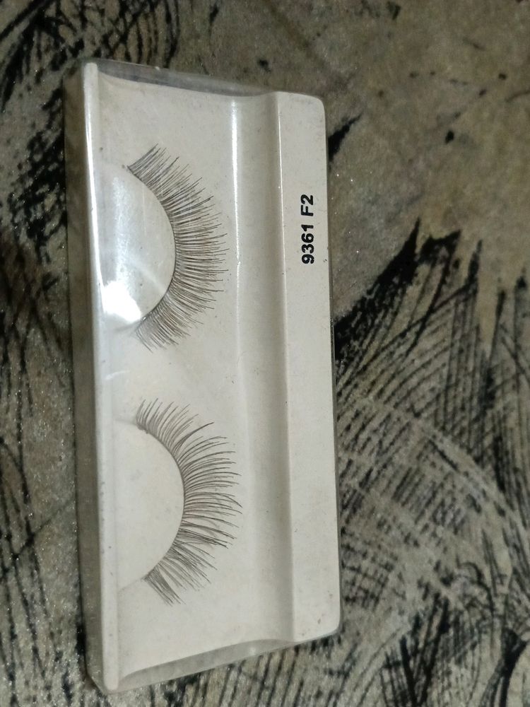 Eyelashes