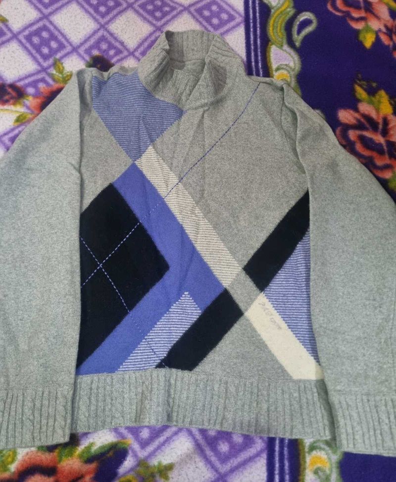 Turtle Neck Pattern Sweater