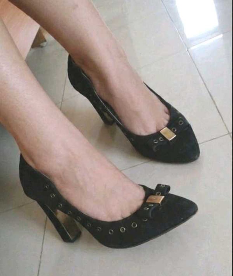 Clarks high heels suede pumps