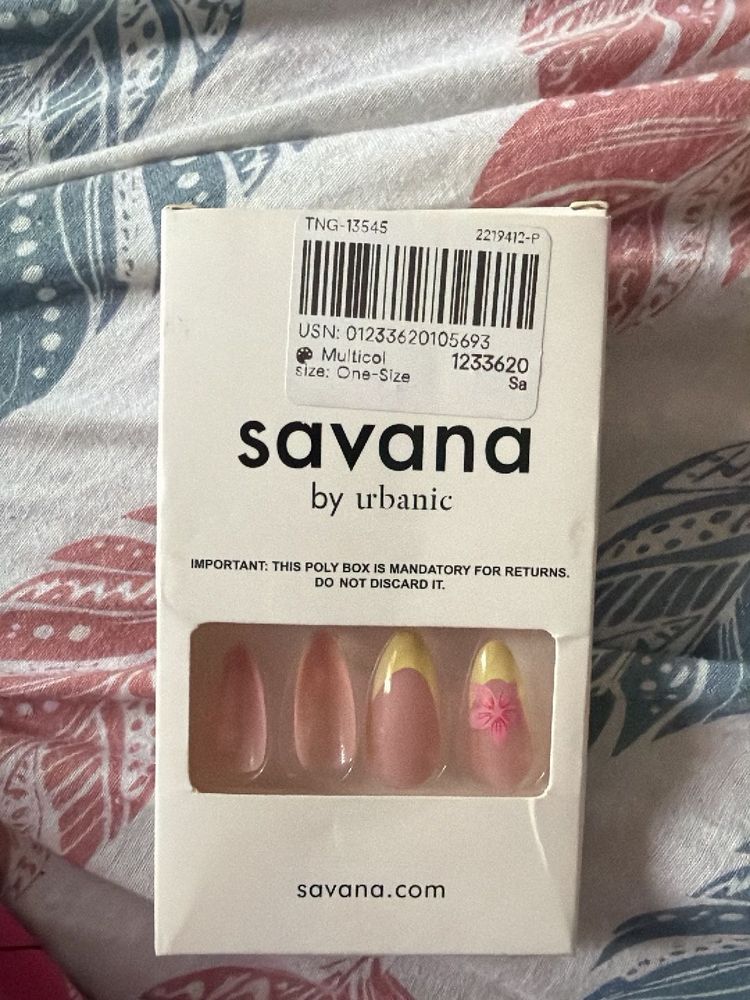 Savana by Urbanic Press-On Nails