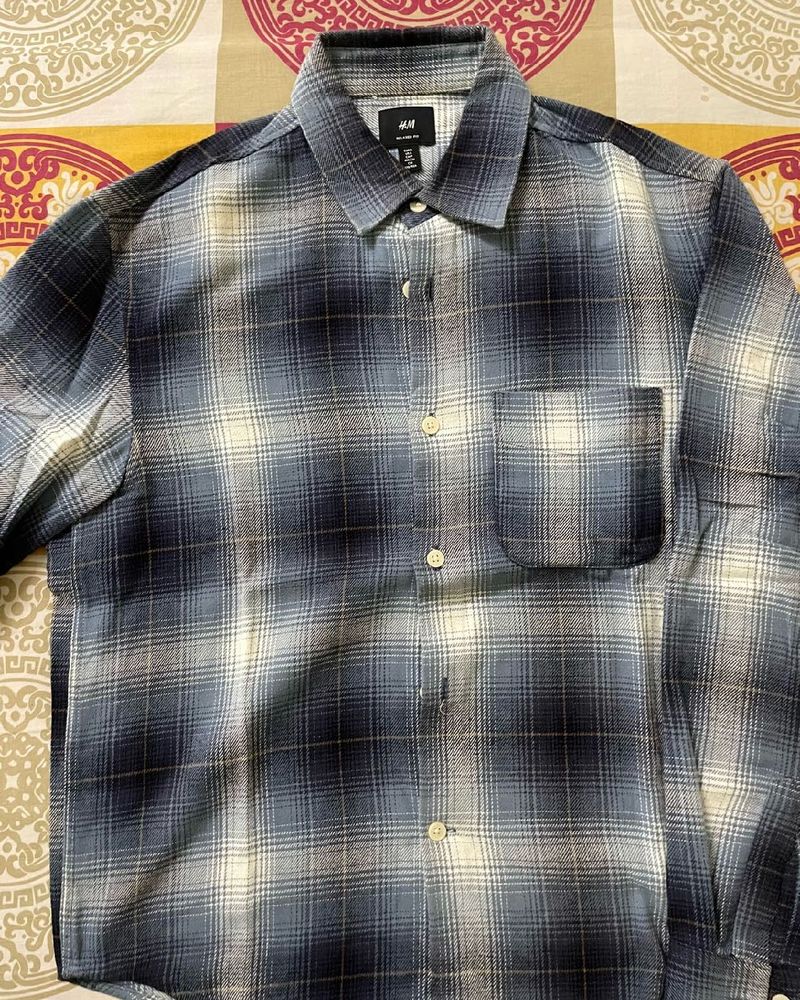 H&amp;M Blue Plaid Button-Up Shirt
