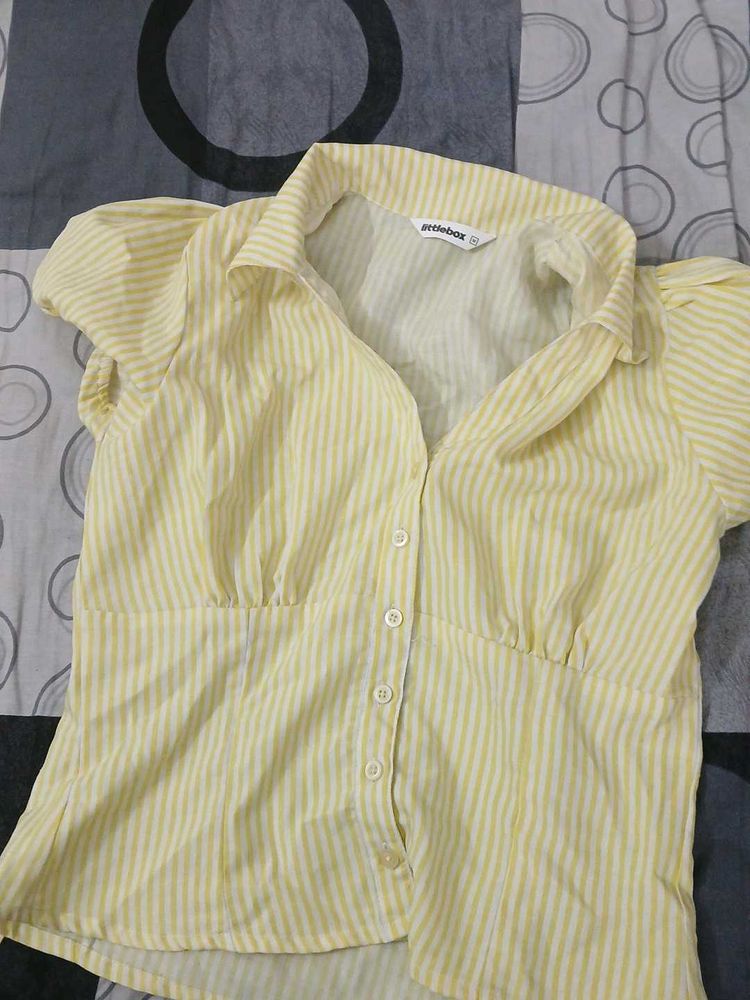 Chic Yellow Striped Button-Up Top