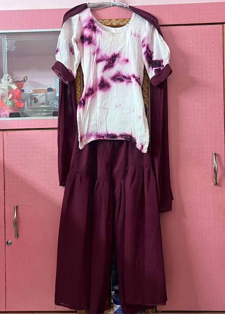 Stylish Tie-Dye Kurta Set