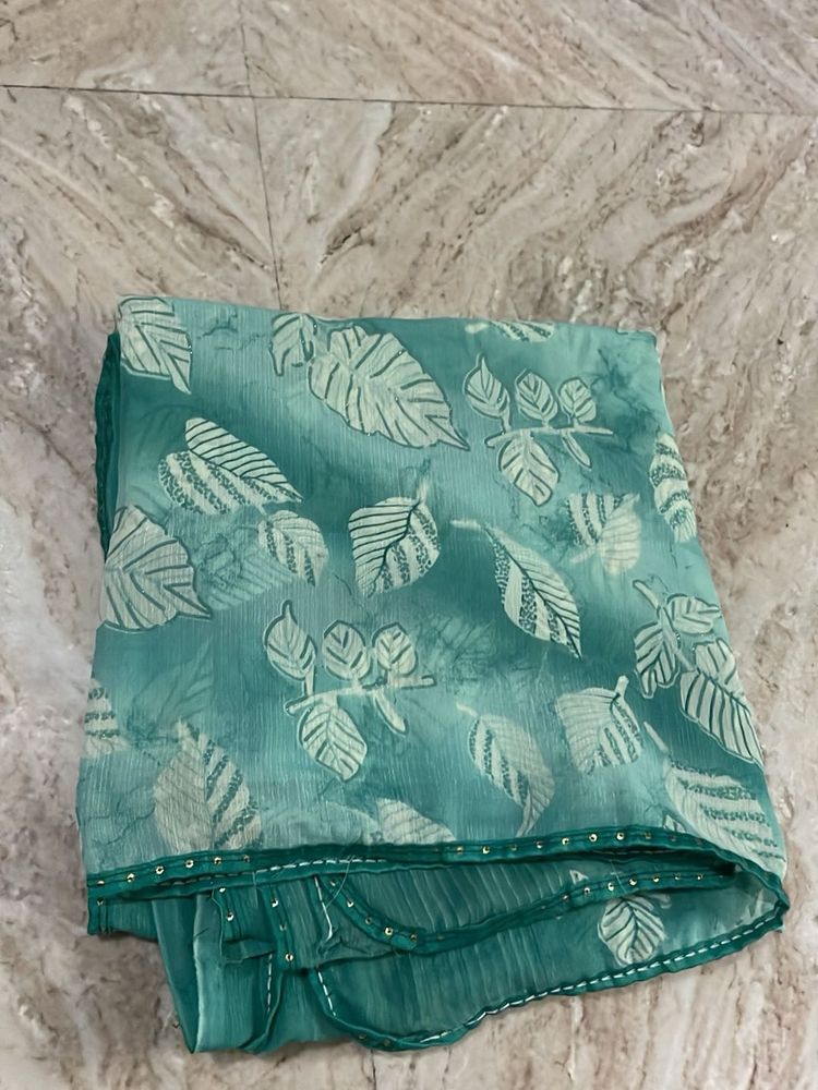 Beautiful Teal Leaf Print Saree