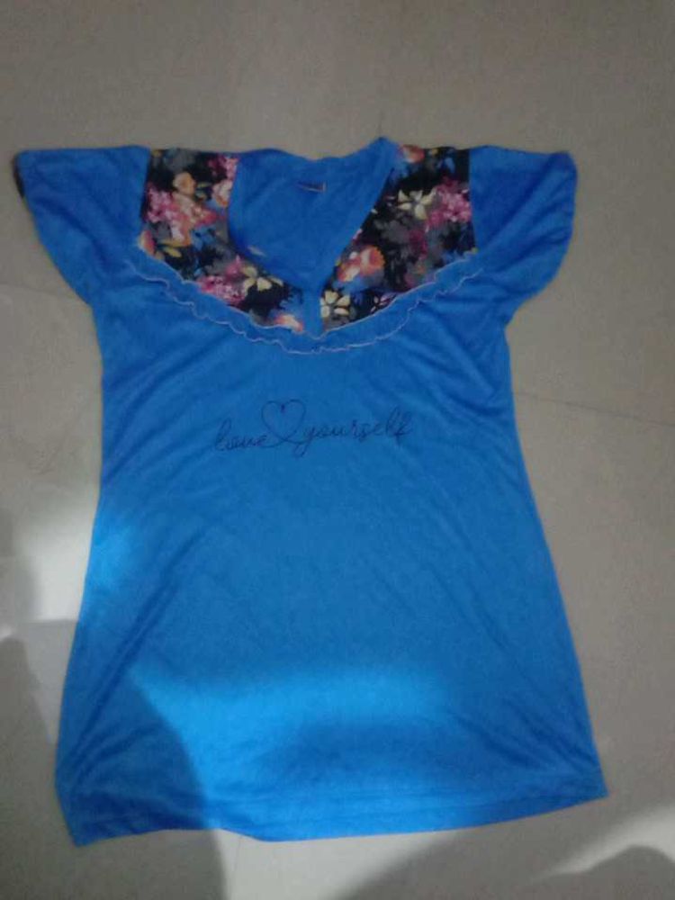 Blue Floral nightsuit