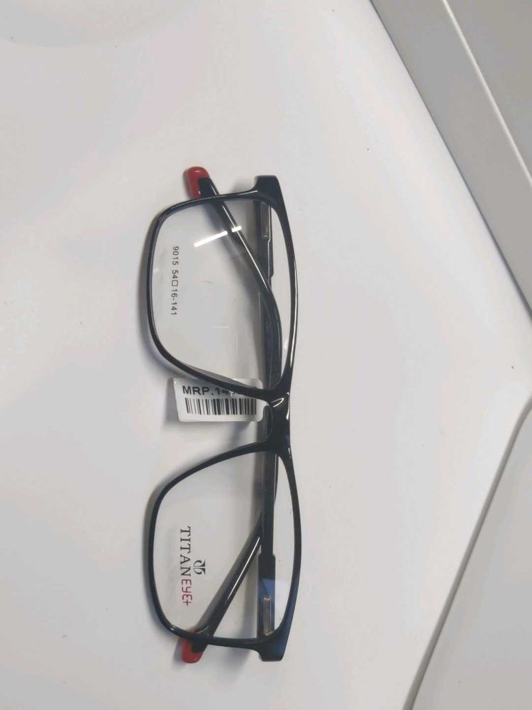 Titaneye+ Black Eyeglasses