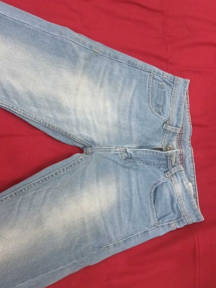 Light Wash Denim Jeans