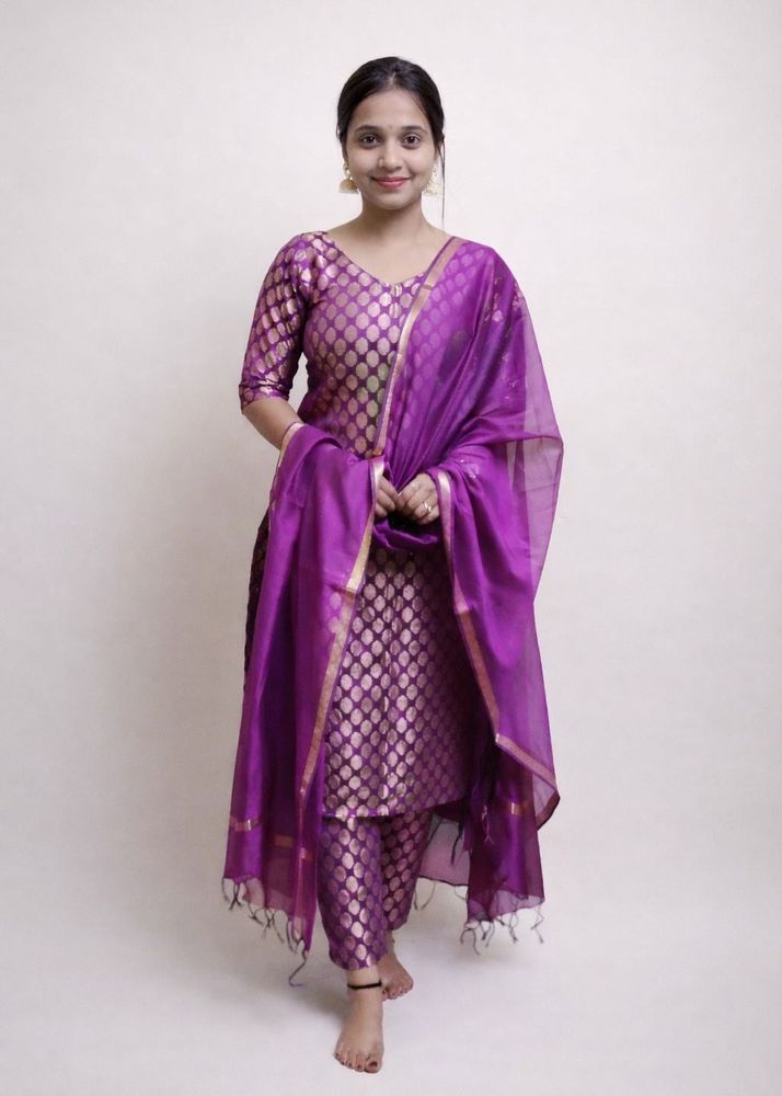 Elegant Purple Banarasi Kurta Set