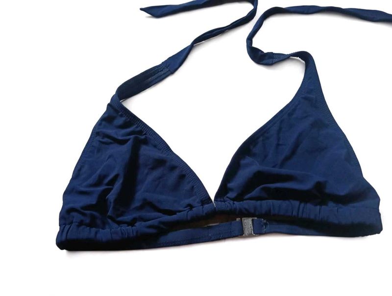 🔹Classic Navy Blue Bikini Top