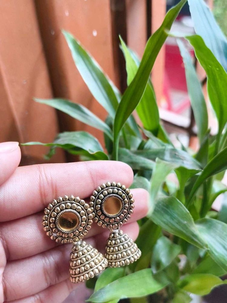 Elegant Ethnic Jhumka Earrings